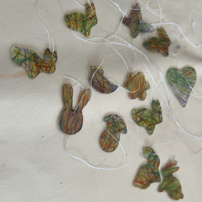 Osterdeko mit Schrumpffolie